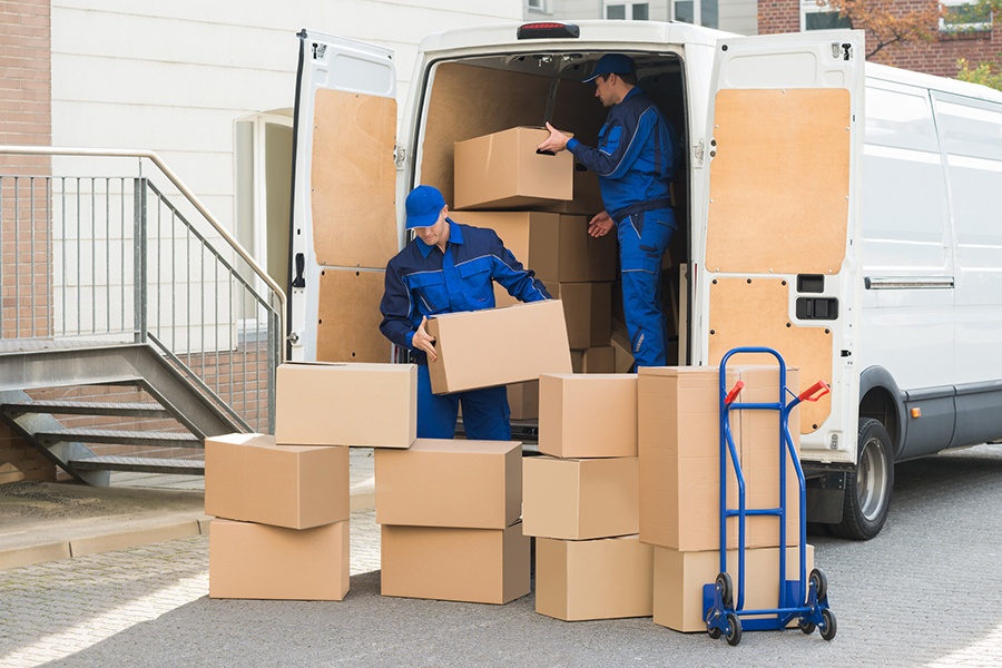 Why You Should Use a Moving Company?