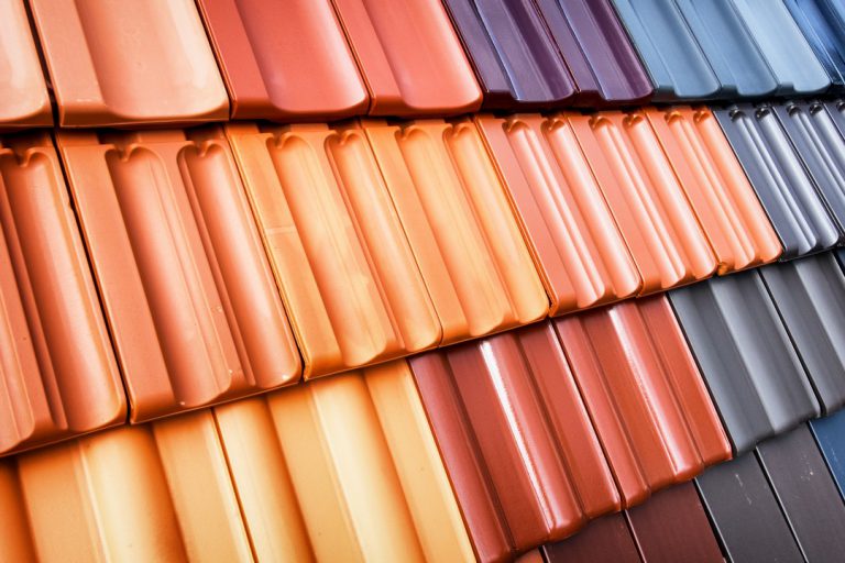 Roofing Color and Style in Canada